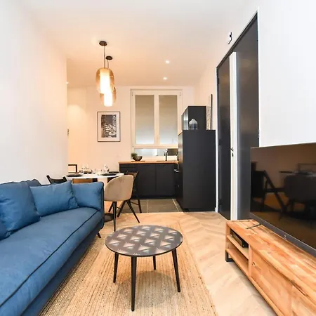 Chic - 2br-6p - Gare Du Nord Parigi